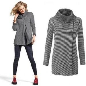 CAbi Fergie Split Turtleneck Sweater Black and White - Size L